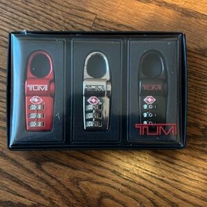 TUMI Locks